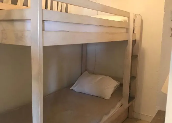 Face 5 Pers Wi-fi Parking Linge De Maison Gratuit 1chambre Parentale 1cabine Lits Superposes 1 Canape Lit